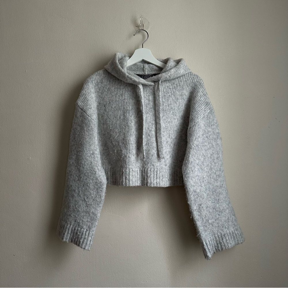 Primark cropped hooded sweater size S